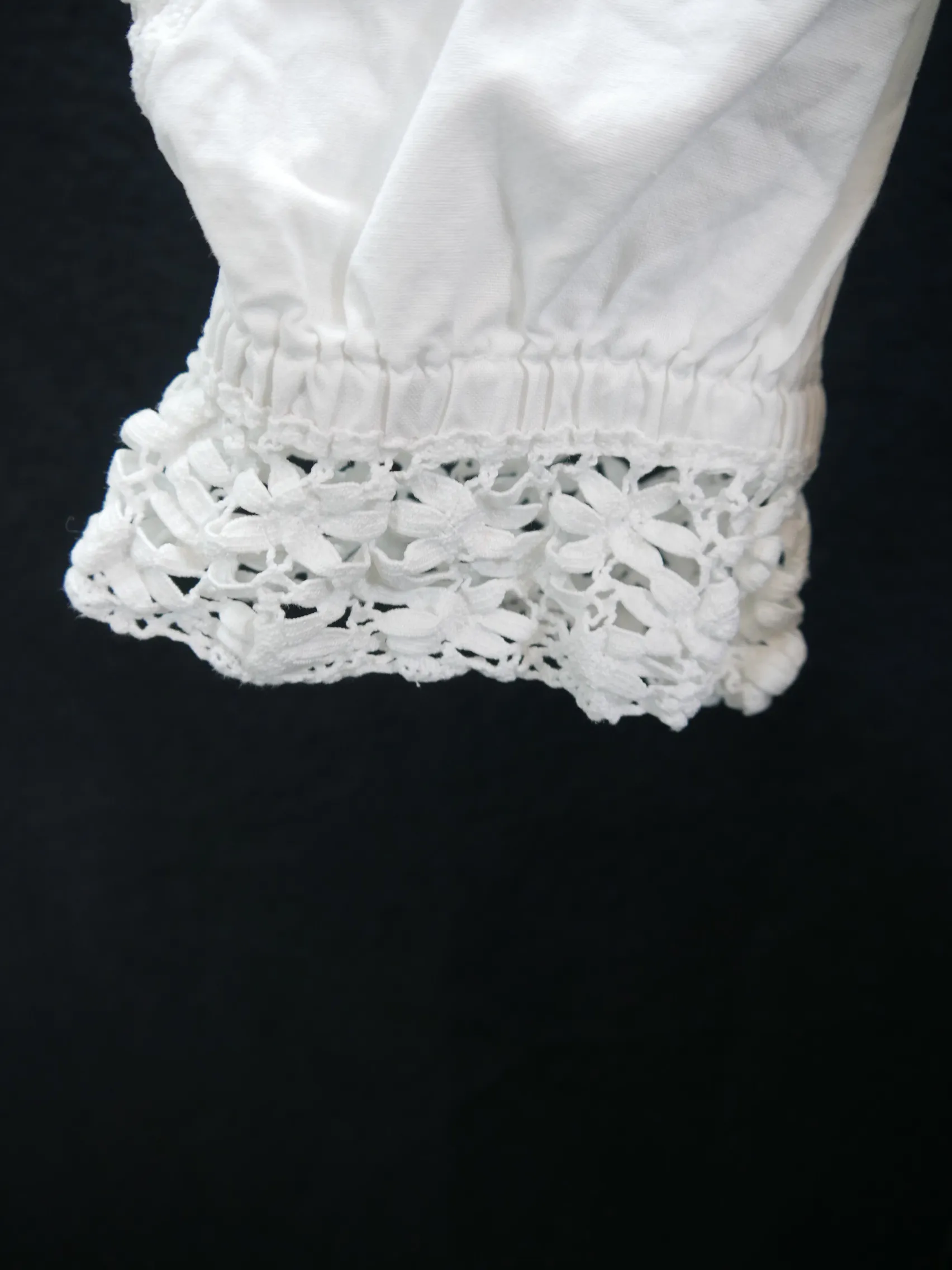 Gr.36 Dirndlbluse süße Bluse für Dirndl Hess Baumwolle mit toller Spitze B9172