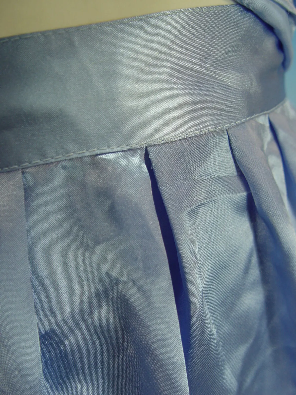 lange Dirndlschürze schimmernd elegante einfarbige Dirndl-Schürze  TS782